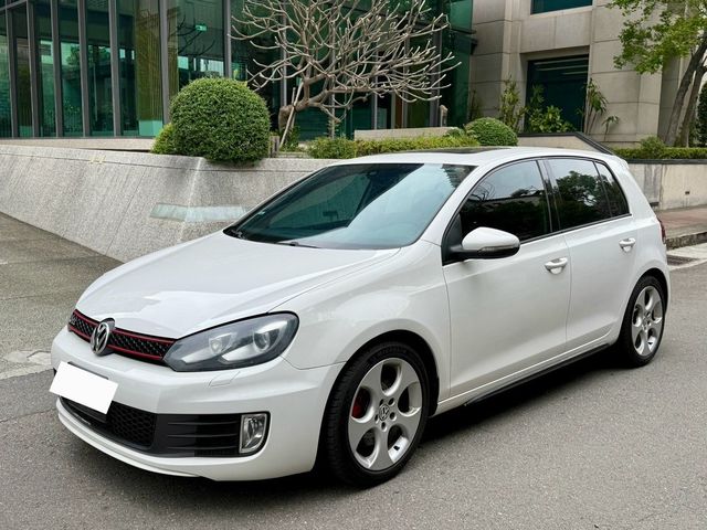 VOLKSWAGEN福斯 GOLF GTI  第6張相片