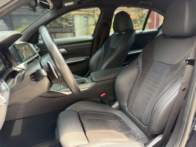 BMW寶馬 320I M SPORT  第6張相片