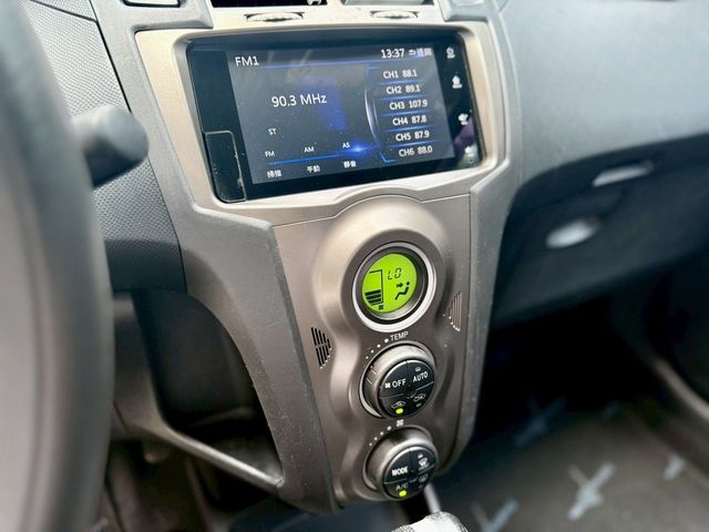 TOYOTA豐田 YARIS  第6張相片