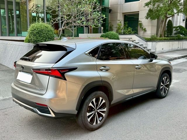 LEXUS凌志 NX200  第2張相片