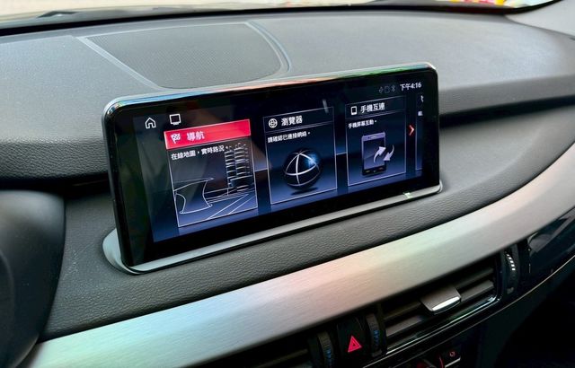 BMW寶馬 X5 XDRIVE25D  第12張相片