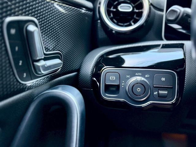 M-BENZ賓士 A200  第8張相片