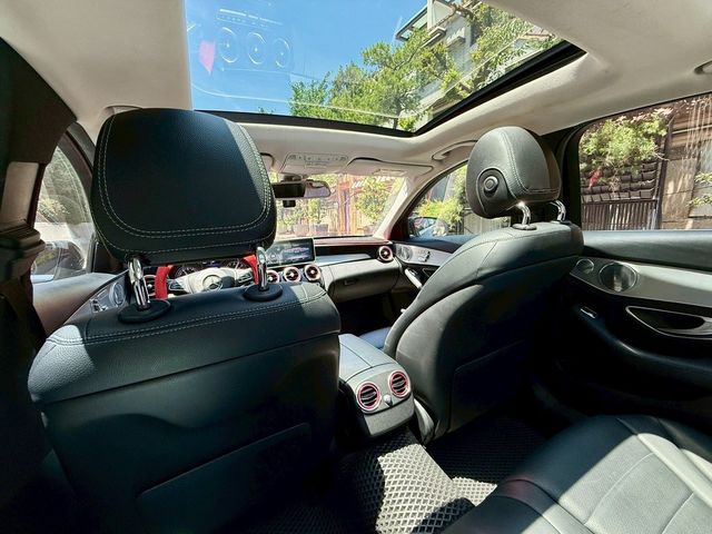 M-BENZ賓士 C300  第7張相片