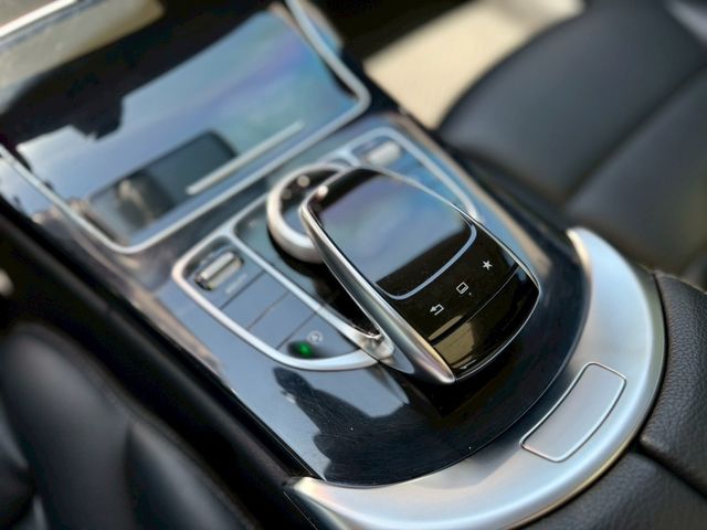 M-BENZ賓士 C300  第8張相片