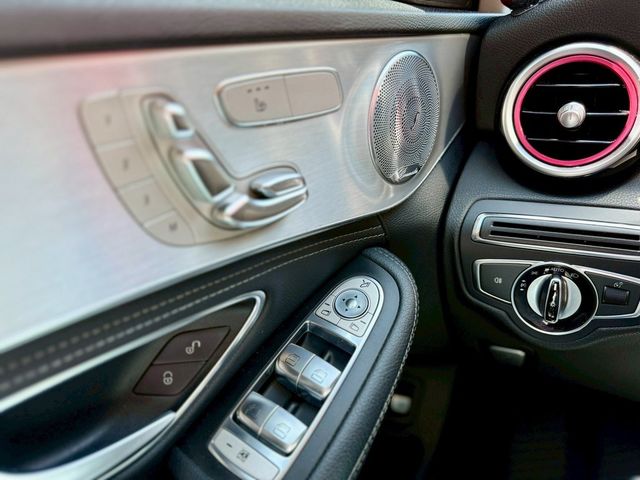 M-BENZ賓士 C300  第9張相片