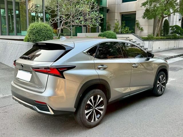 LEXUS凌志 NX200  第2張相片
