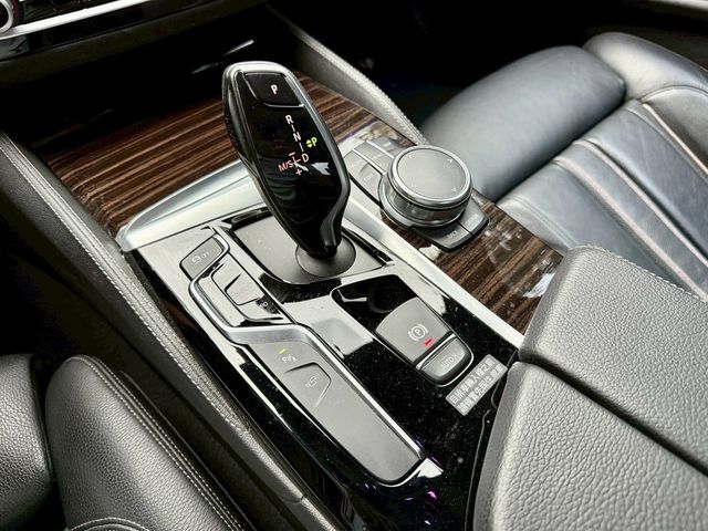 BMW寶馬 540I  第7張相片