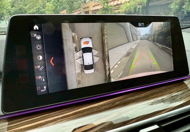 BMW寶馬 540I  第9張相片