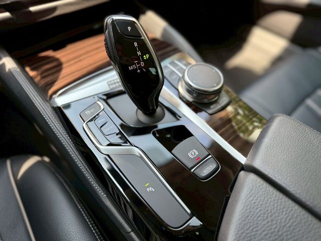 BMW寶馬 520D  第7張相片