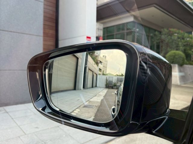 BMW寶馬 520D  第10張相片