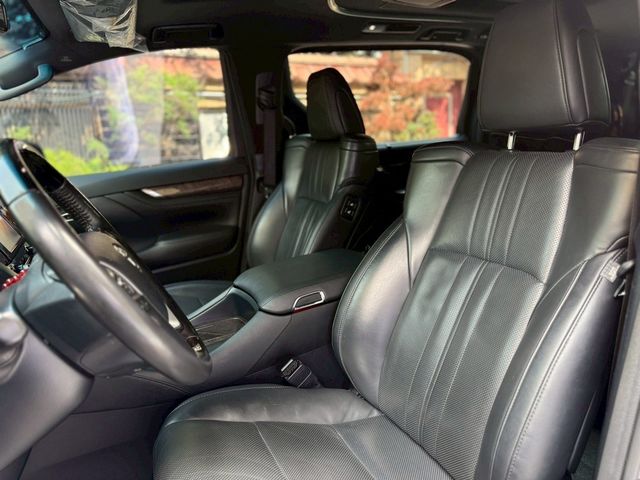 TOYOTA豐田 ALPHARD  第7張相片