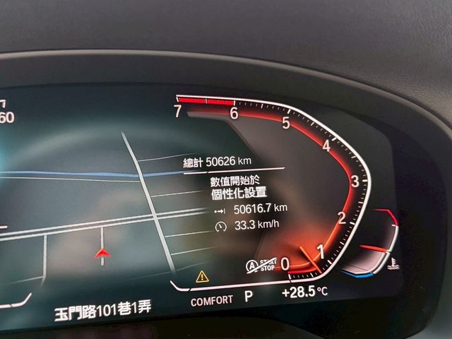 BMW寶馬 X4 XDRIVE20I  第12張相片