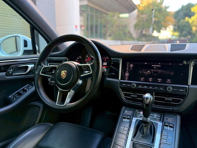 PORSCHE保時捷 MACAN S  第9張相片
