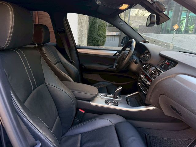 BMW寶馬 X4 XDRIVE30D  第6張相片