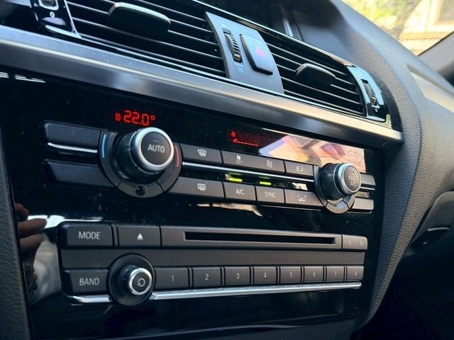 BMW寶馬 X4 XDRIVE30D  第10張相片