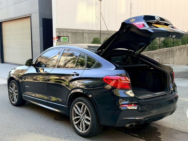 BMW寶馬 X4 XDRIVE30D  第14張相片