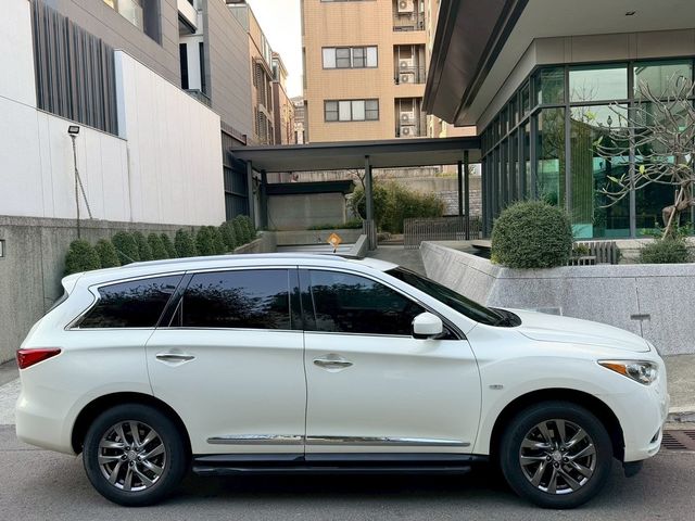 INFINITI無限 JX35  第3張相片