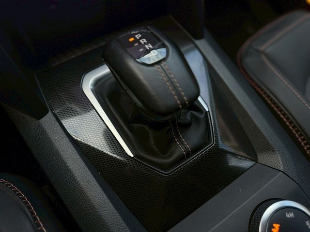 VOLKSWAGEN福斯 AMAROK  第12張相片