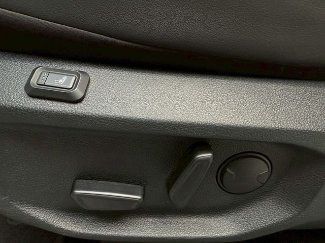 VOLKSWAGEN福斯 AMAROK  第18張相片