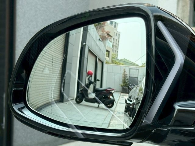 BMW寶馬 X6  第6張相片