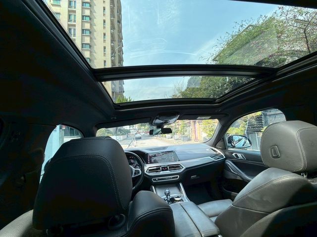 BMW寶馬 X6  第8張相片