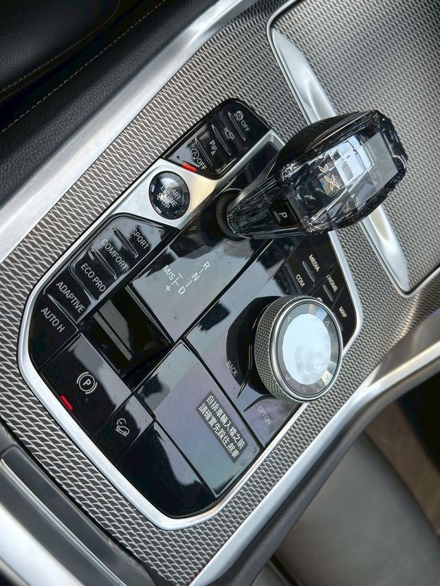 BMW寶馬 X6  第11張相片