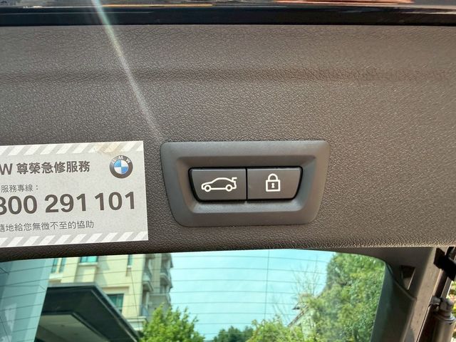 BMW寶馬 X6  第16張相片