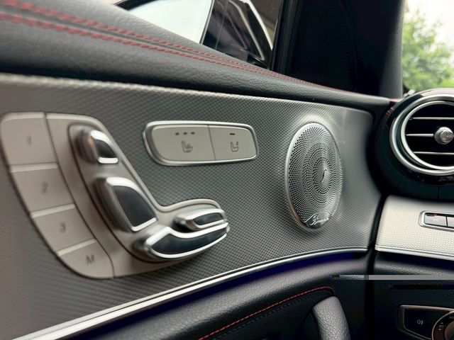 M-BENZ賓士 E53 AMG  第17張相片