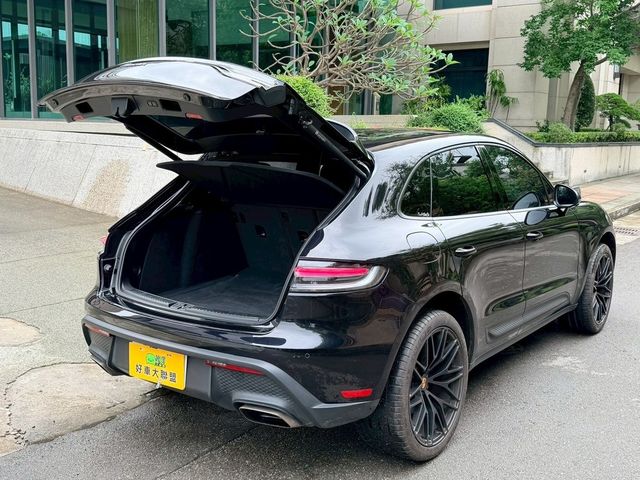 PORSCHE保時捷 MACAN  第8張相片