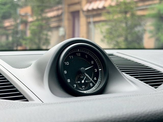 PORSCHE保時捷 MACAN  第17張相片
