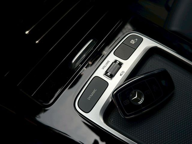 M-BENZ賓士 CLA200 SHOOTING BRAKE  第14張相片