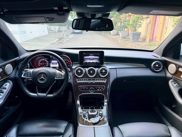M-BENZ賓士 C300  第7張相片