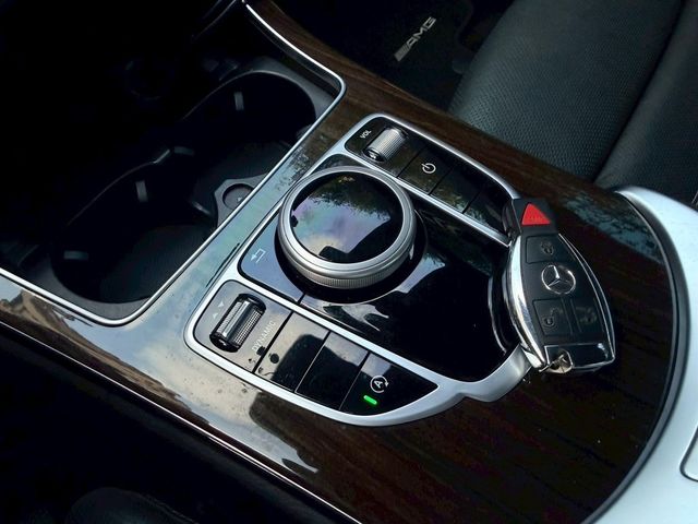 M-BENZ賓士 C300  第10張相片
