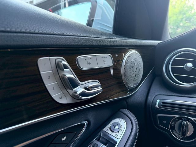 M-BENZ賓士 C300  第11張相片