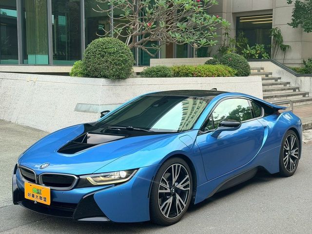 BMW寶馬 I8  第4張相片
