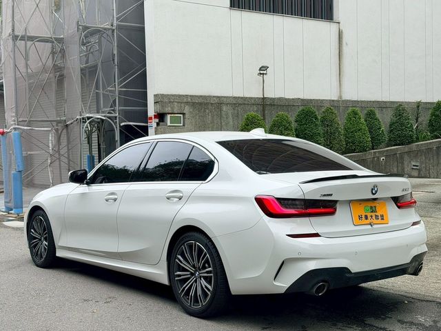 BMW寶馬 330I  第3張相片