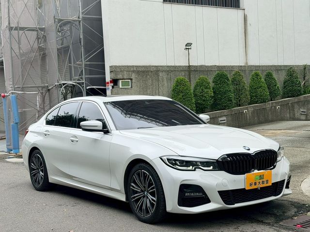BMW寶馬 330I  第6張相片