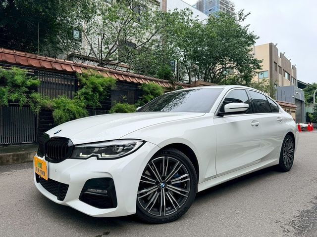 BMW寶馬 330I  第7張相片