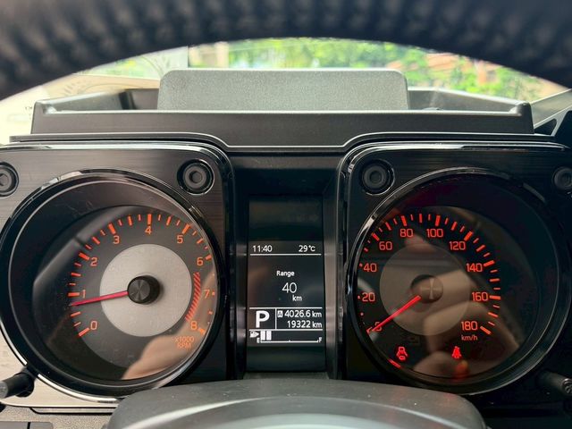 SUZUKI鈴木 JIMNY  第14張相片