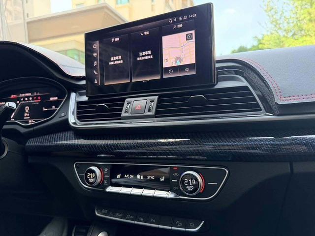 AUDI奧迪 Q5  第11張相片