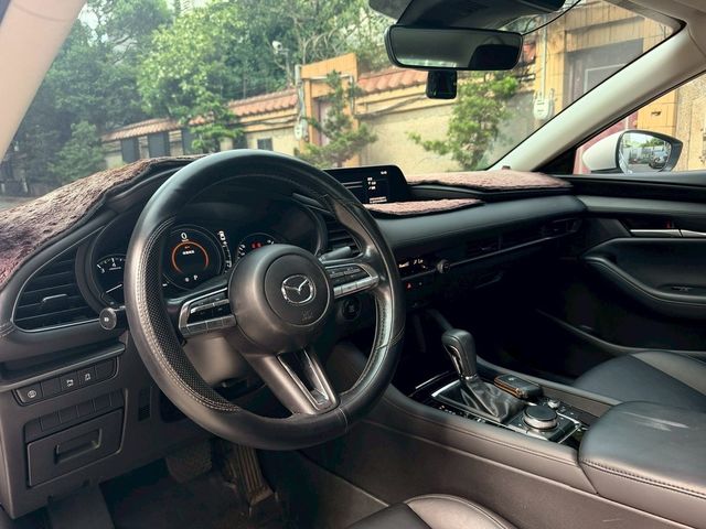 MAZDA馬自達 MAZDA 3  第10張相片