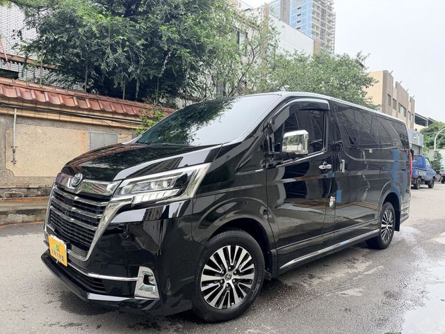 TOYOTA豐田 GRANVIA  第7張相片