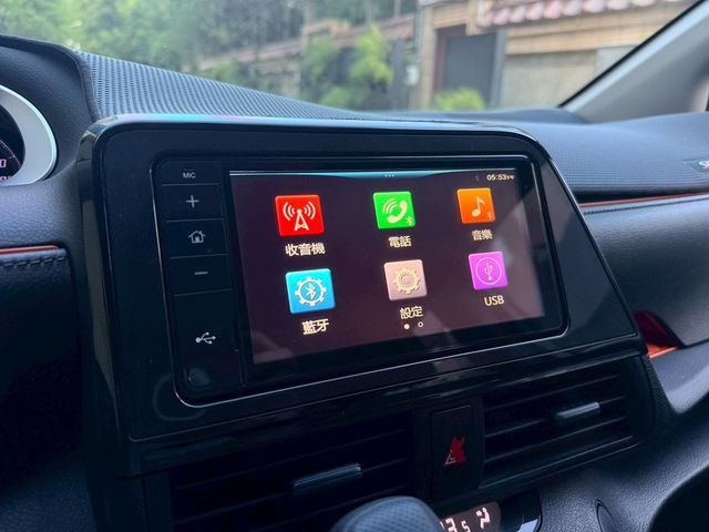TOYOTA豐田 SIENTA  第10張相片