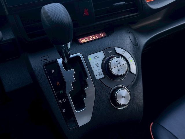TOYOTA豐田 SIENTA  第12張相片