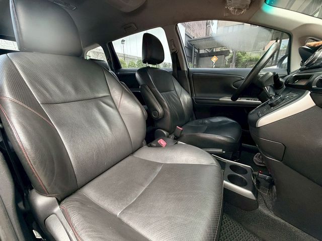 TOYOTA豐田 WISH  第11張相片