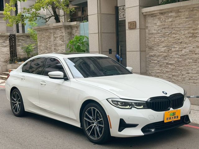 BMW寶馬 330I  第5張相片