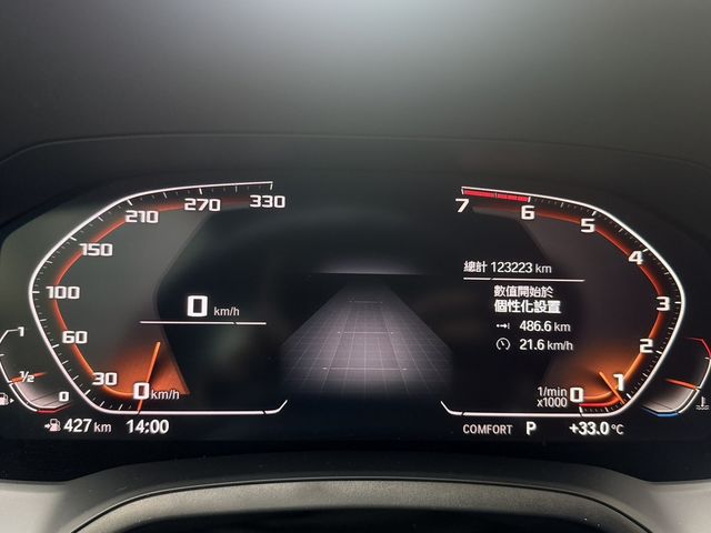 BMW寶馬 330I  第17張相片