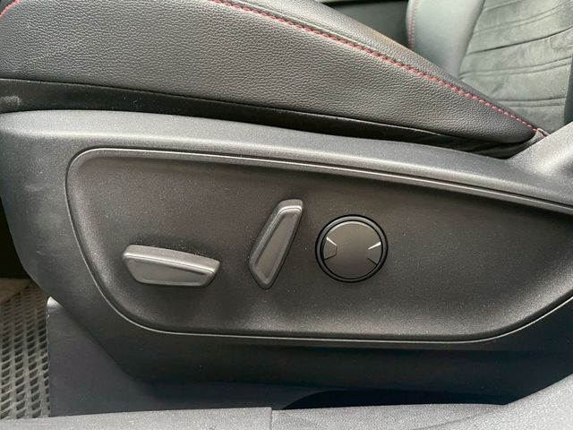 FORD福特 KUGA  第16張相片