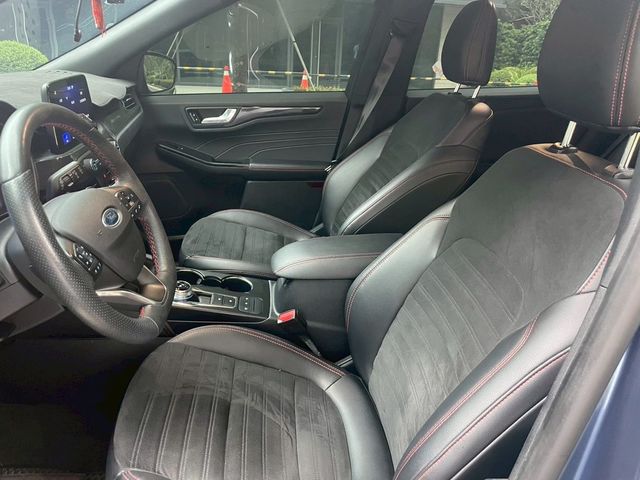 FORD福特 KUGA  第18張相片