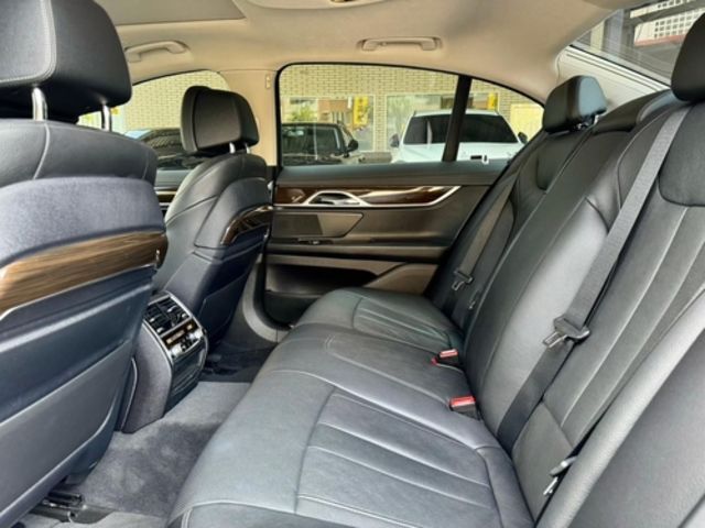 BMW寶馬 730D  第7張相片